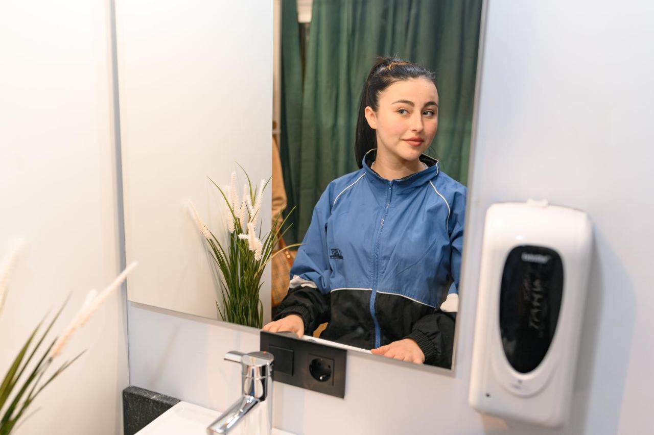 Vad Hostel Alicante - Youth Hostel Age Limit 18-49 Bagian luar foto