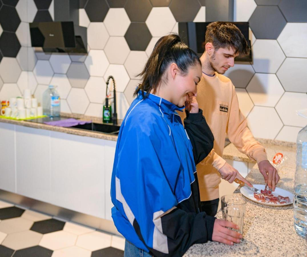 Vad Hostel Alicante - Youth Hostel Age Limit 18-49 Bagian luar foto