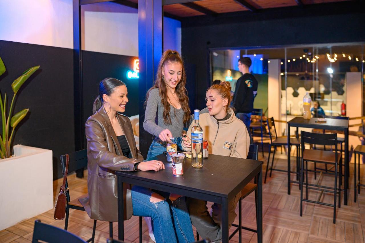 Vad Hostel Alicante - Youth Hostel Age Limit 18-49 Bagian luar foto