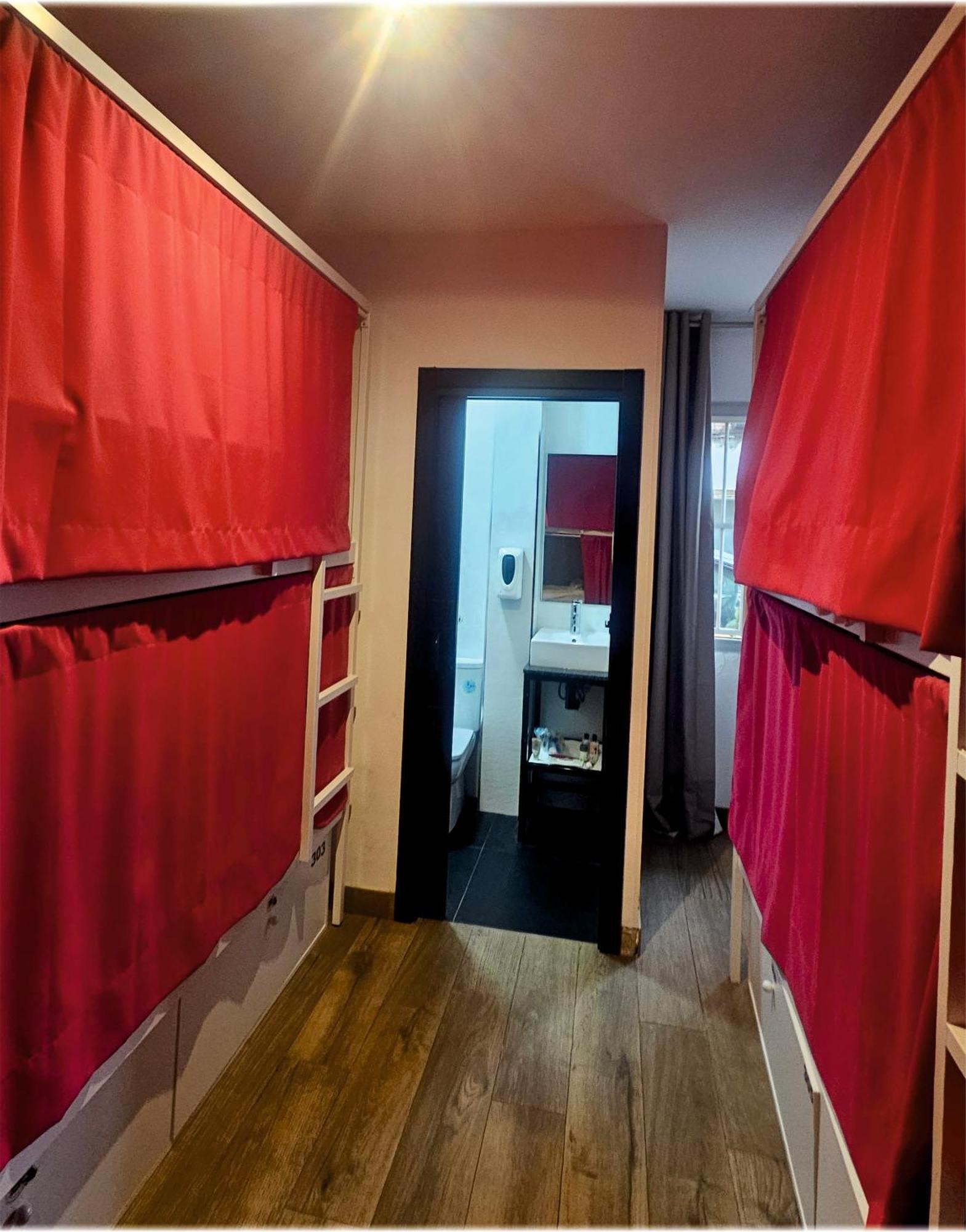 Vad Hostel Alicante - Youth Hostel Age Limit 18-49 Bagian luar foto